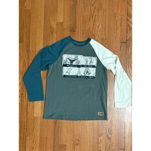 Star Wars The Madelorian Concept Series Green White Long Sleeve Shirt Size Large